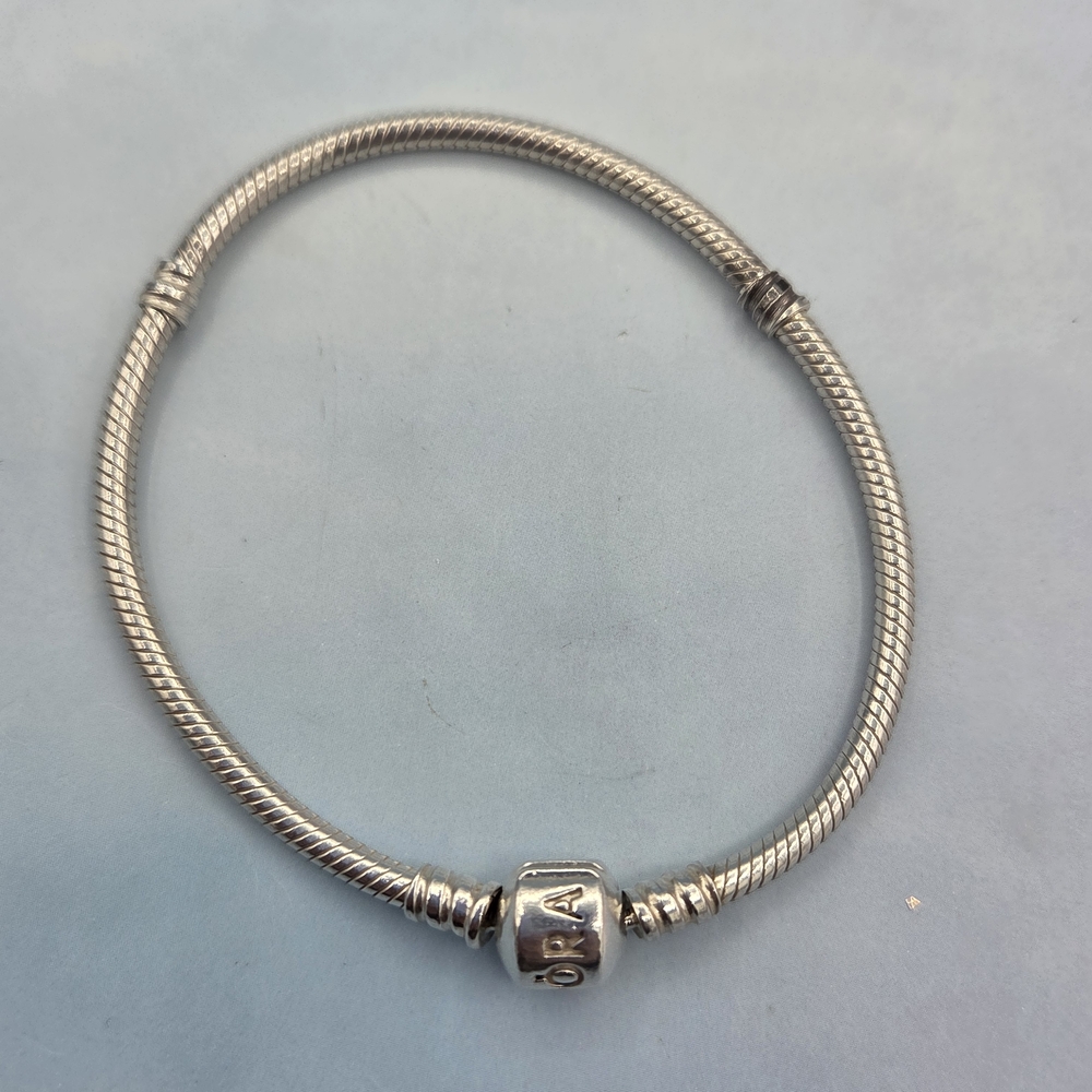 Elegant Silver Bracelet
